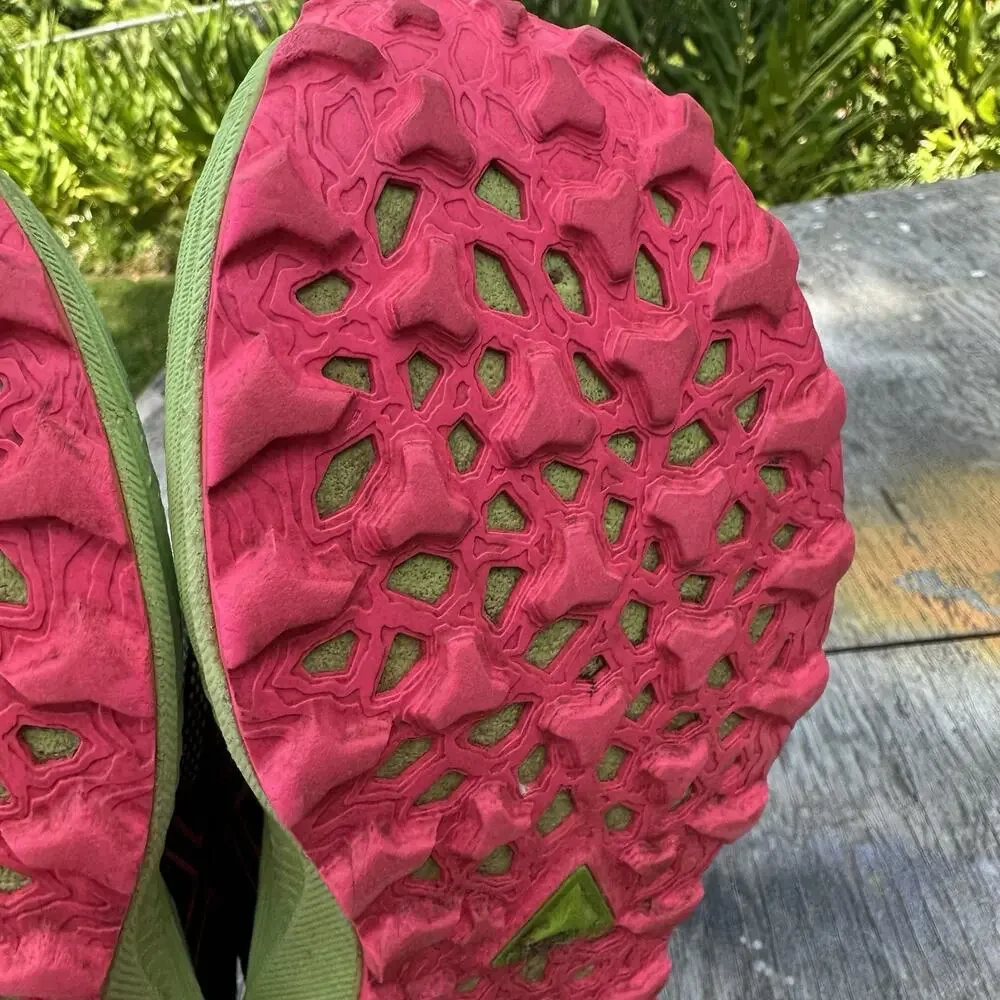 ASICS Trabuco Max 2 Trail Running Shoes Black Hot Pink Women's 9 No Insoles 875
